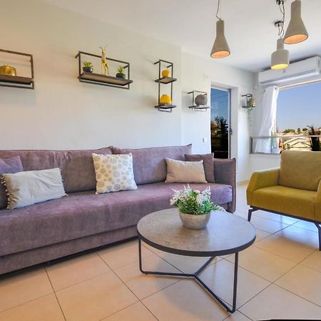 Yalarent Argaman 2Br & Balcony Apt Apartamento Eilat Exterior foto