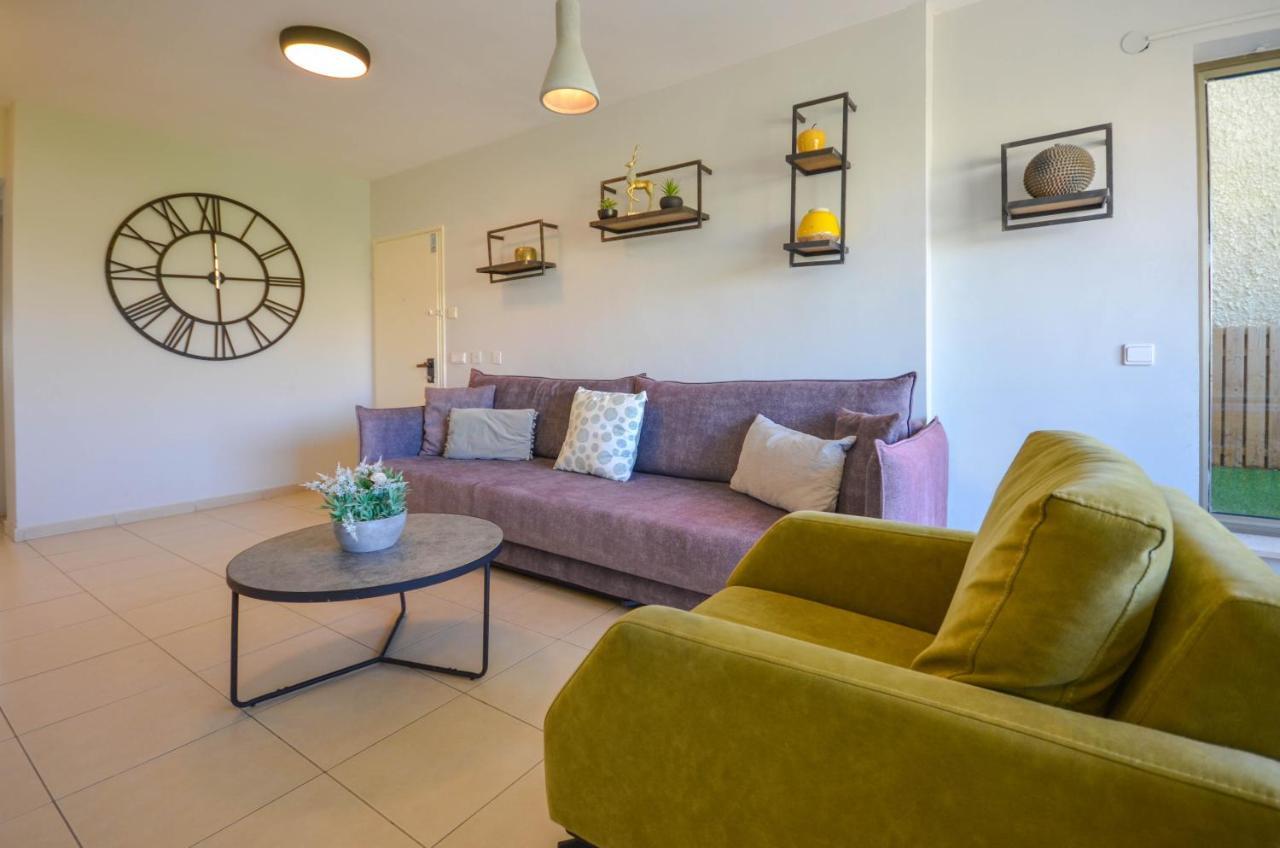 Yalarent Argaman 2Br & Balcony Apt Apartamento Eilat Exterior foto