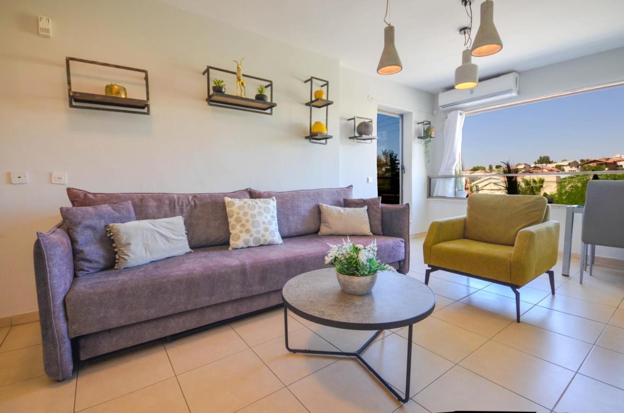 Yalarent Argaman 2Br & Balcony Apt Apartamento Eilat Exterior foto